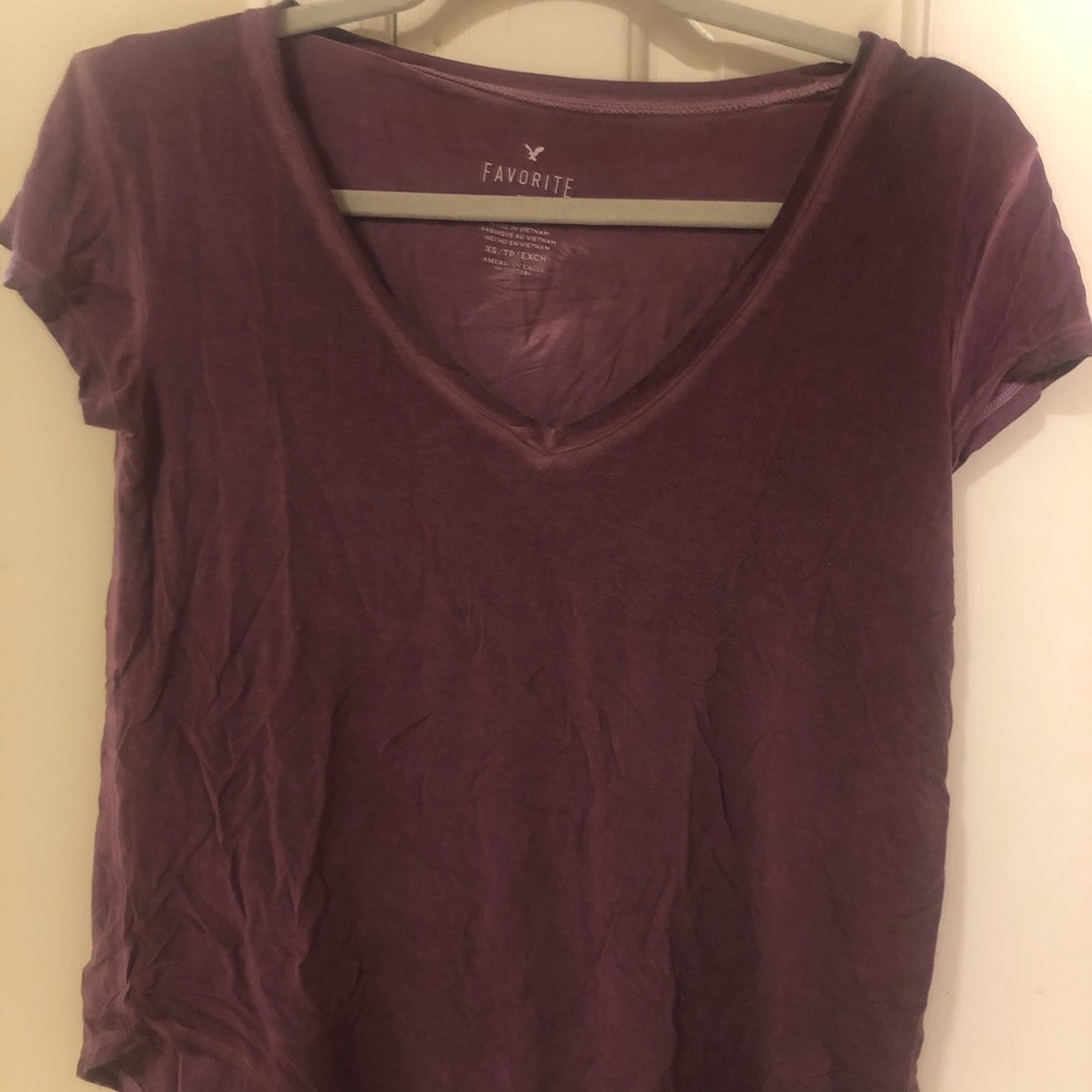 maroon ae t-shirt!
